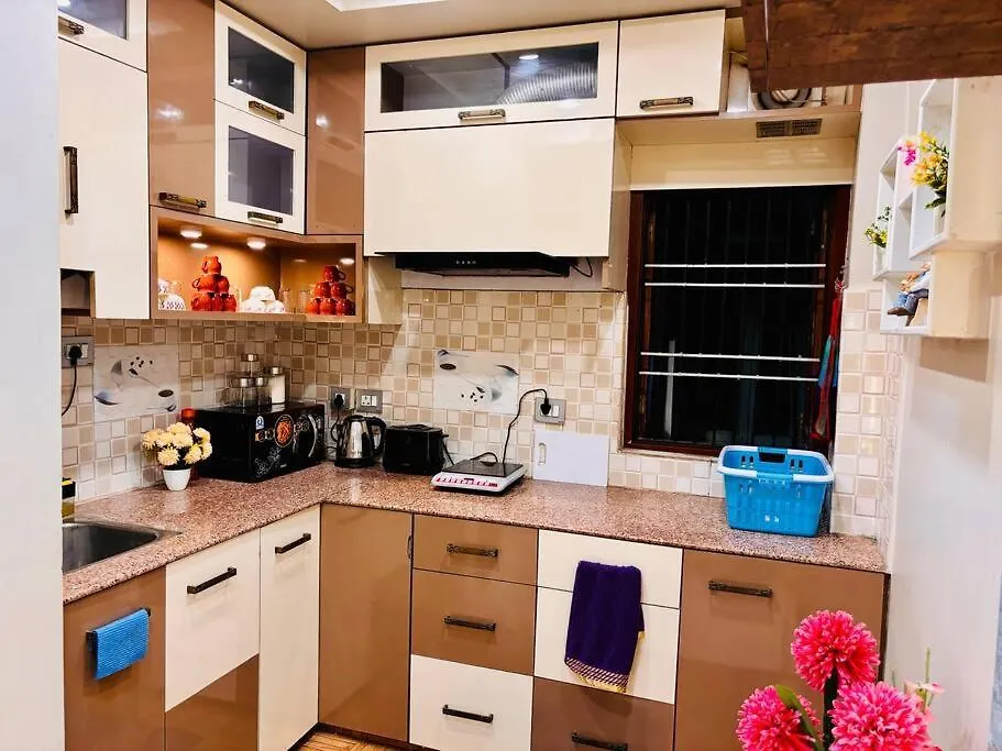 Apartament Aura Stays-Stay With Comfort Waranasi