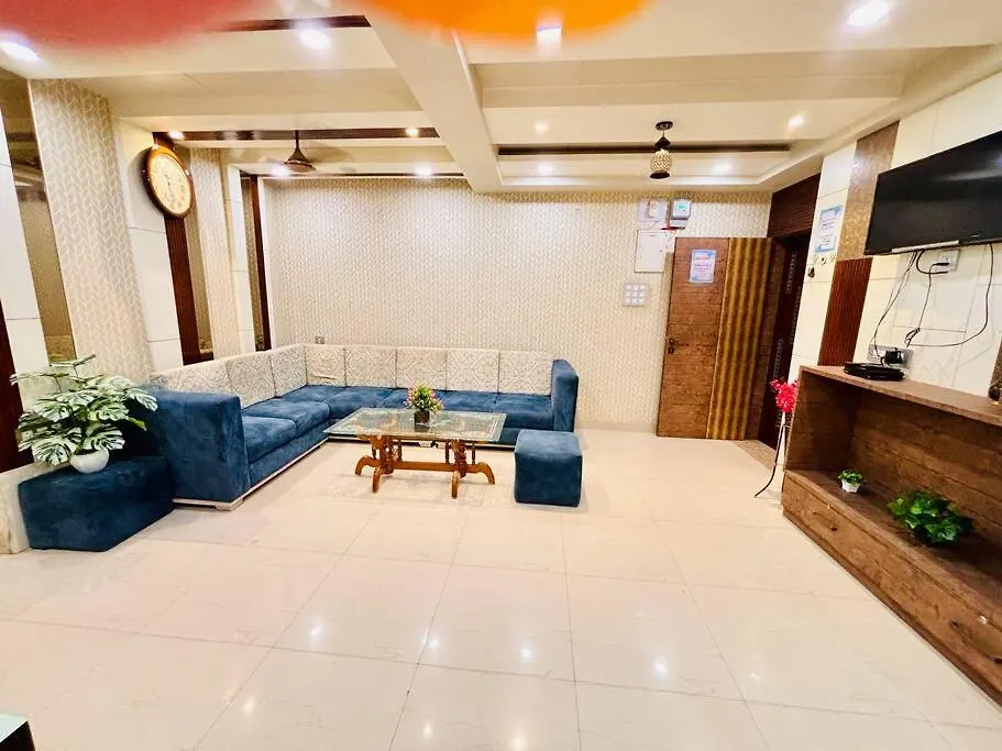 Apartament Aura Stays-Stay With Comfort Waranasi