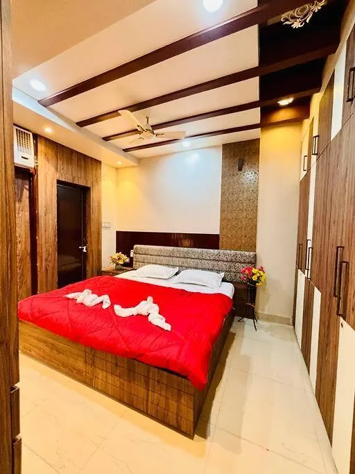 Apartament Aura Stays-Stay With Comfort Waranasi