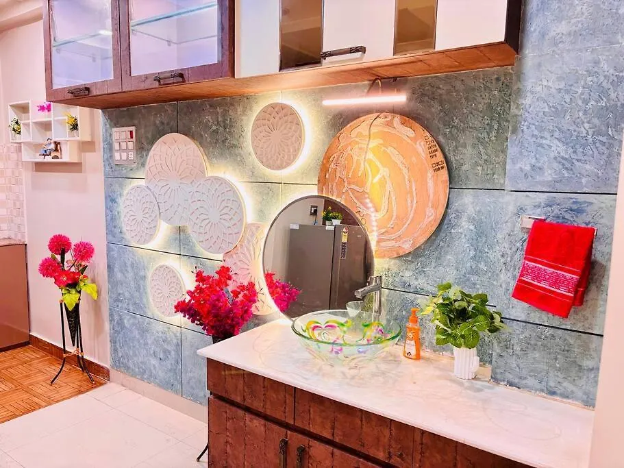 Apartament Aura Stays-Stay With Comfort Waranasi
